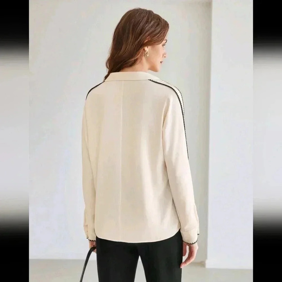 PREMIUM WOVEN WOMEN'S CONTRAST PIPING SHIRT - Picture 7 of 11